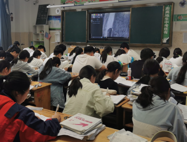 將龐大的差異教育理念轉化為日常的實在畫面需要堅實的實踐途徑 將龐大的差異教育理念轉化為日常的實在畫面需要堅實的實踐途徑