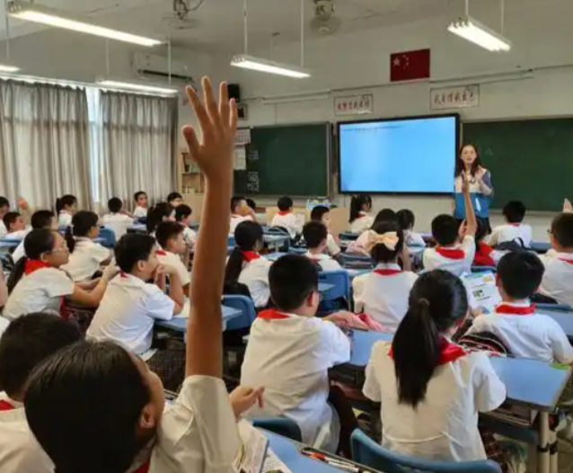 穩(wěn)固并提升了教育的新優(yōu)勢教育科研的戰(zhàn)略支撐作用日益凸顯 穩(wěn)固并提升了教育的新優(yōu)勢教育科研的戰(zhàn)略支撐作用日益凸顯